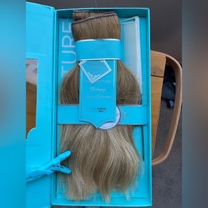 Blonde 14-inch Remy Hair Weft - Luxury Couture